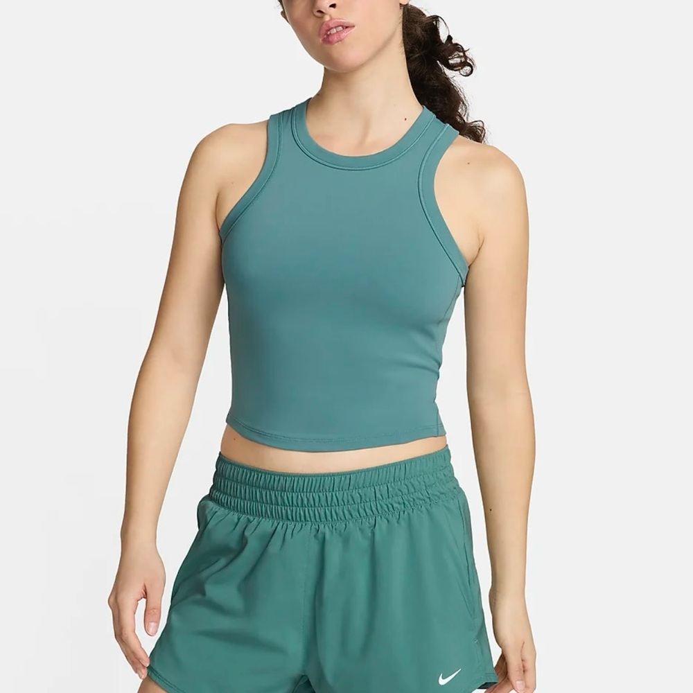 NWT Nike one fitted dri fit cropped tank top
